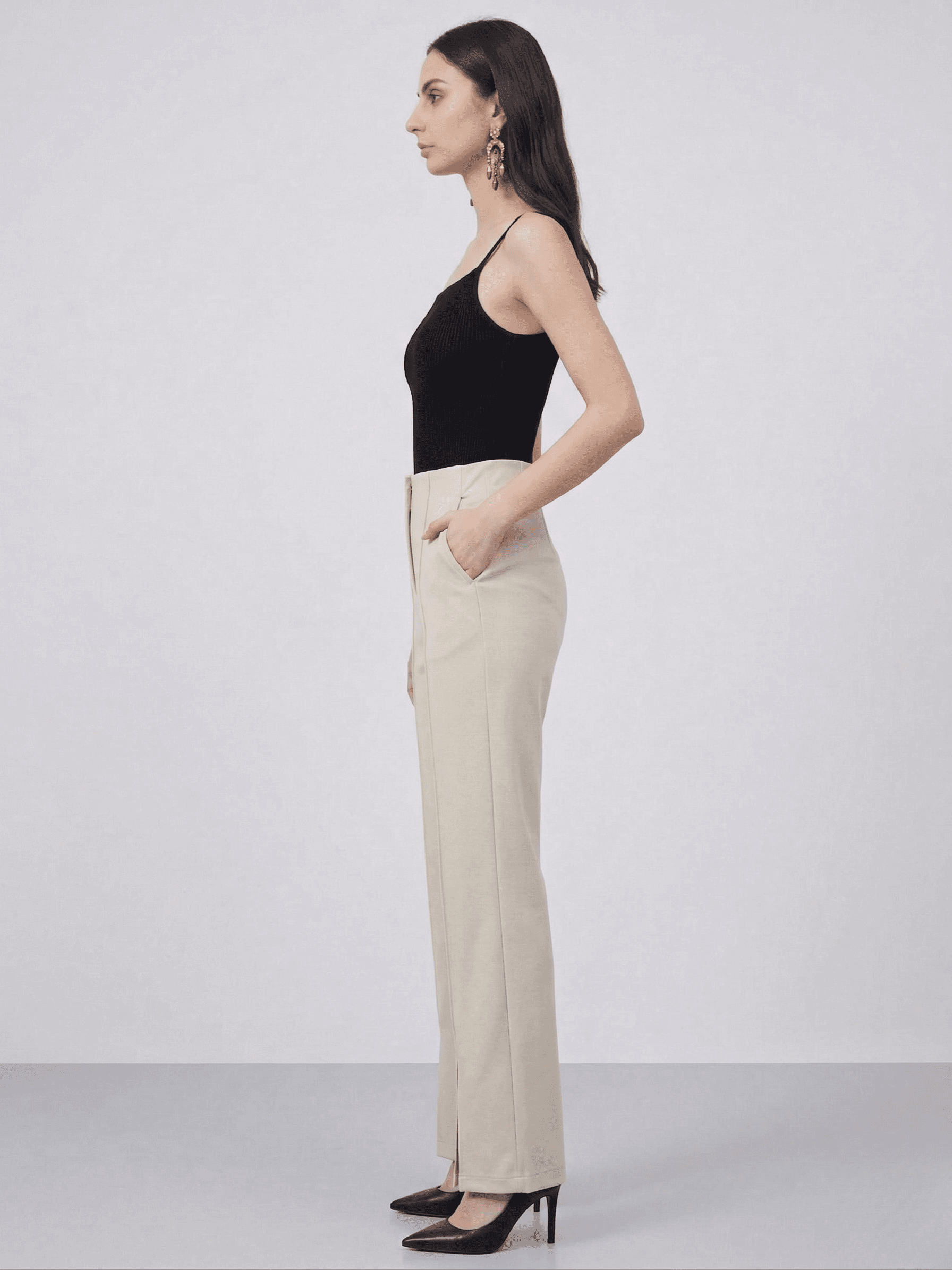 Pantalón Recto con Aberturas Frontales 3