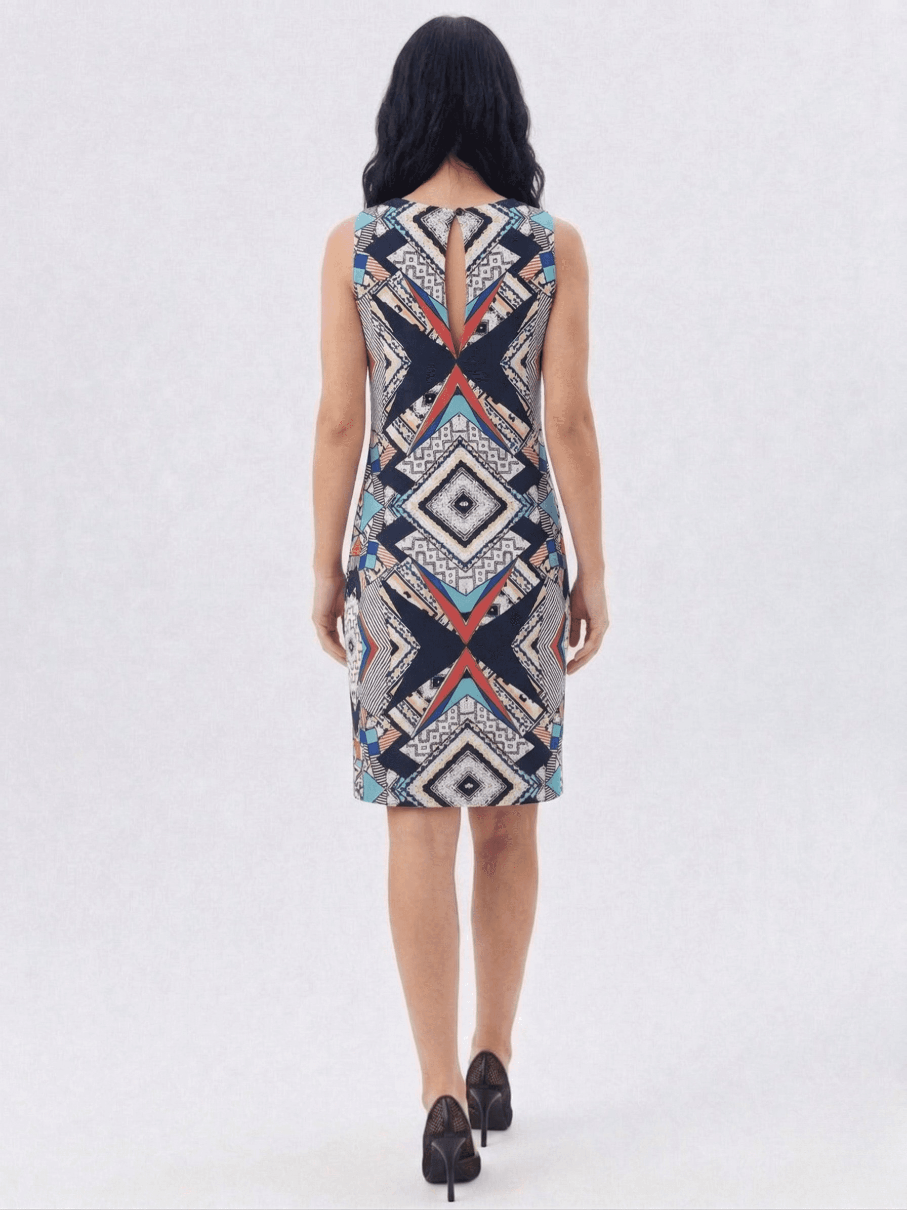 Vestido Recto Estampado Geométrico 4