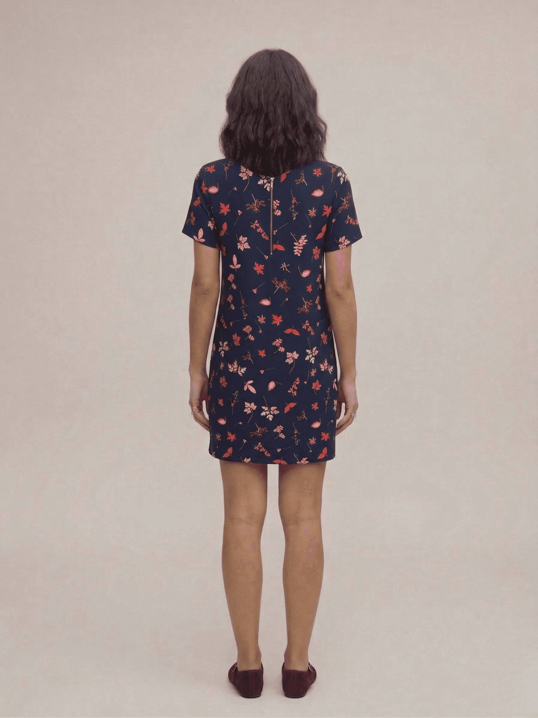 Vestido Corto Estampado 4